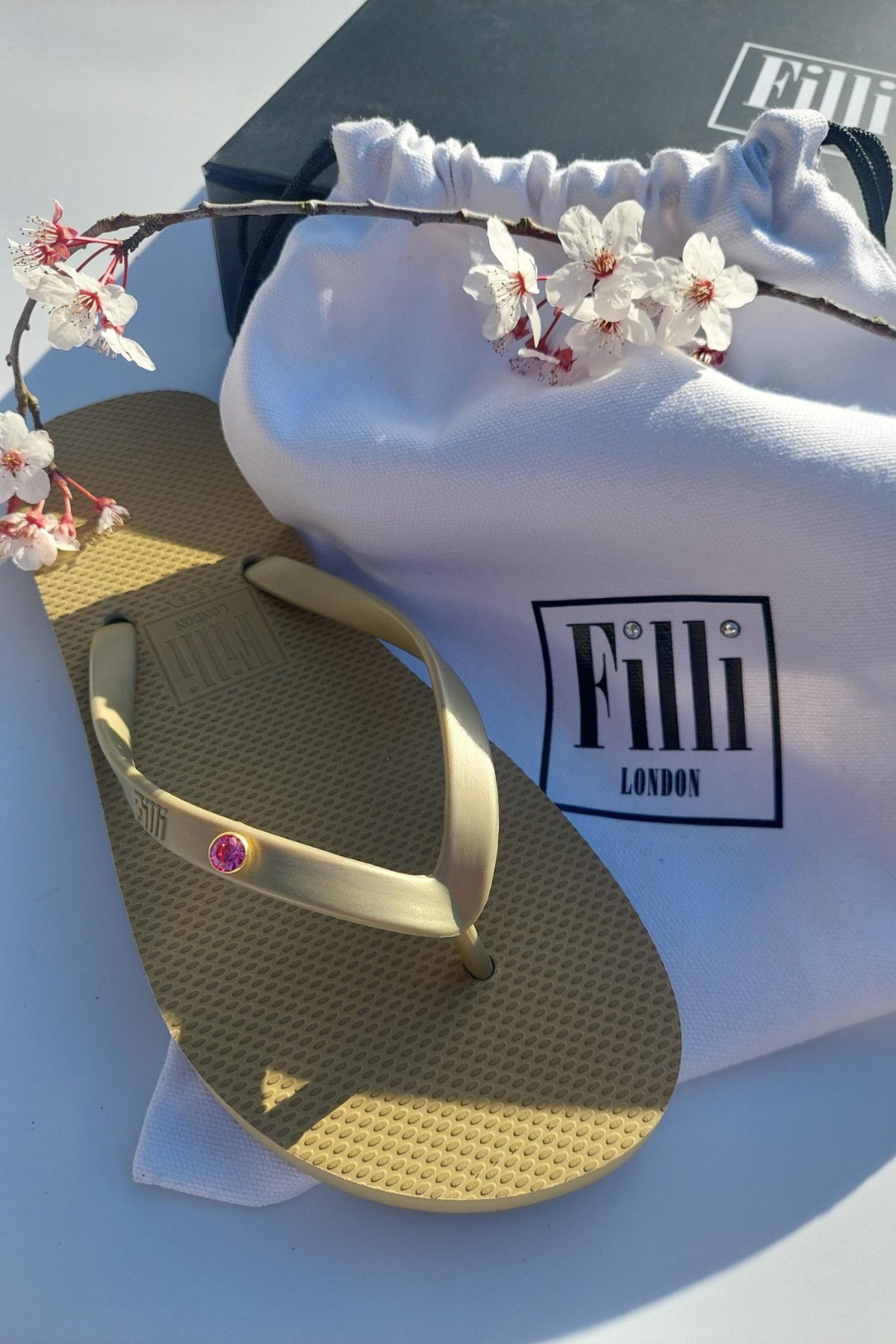 Solitaire Golden Rose Luxury Crystal Flip Flops