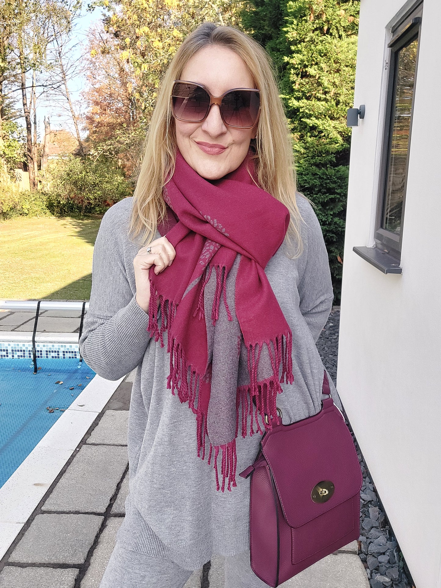 Cross Body Messenger Bag In Wine