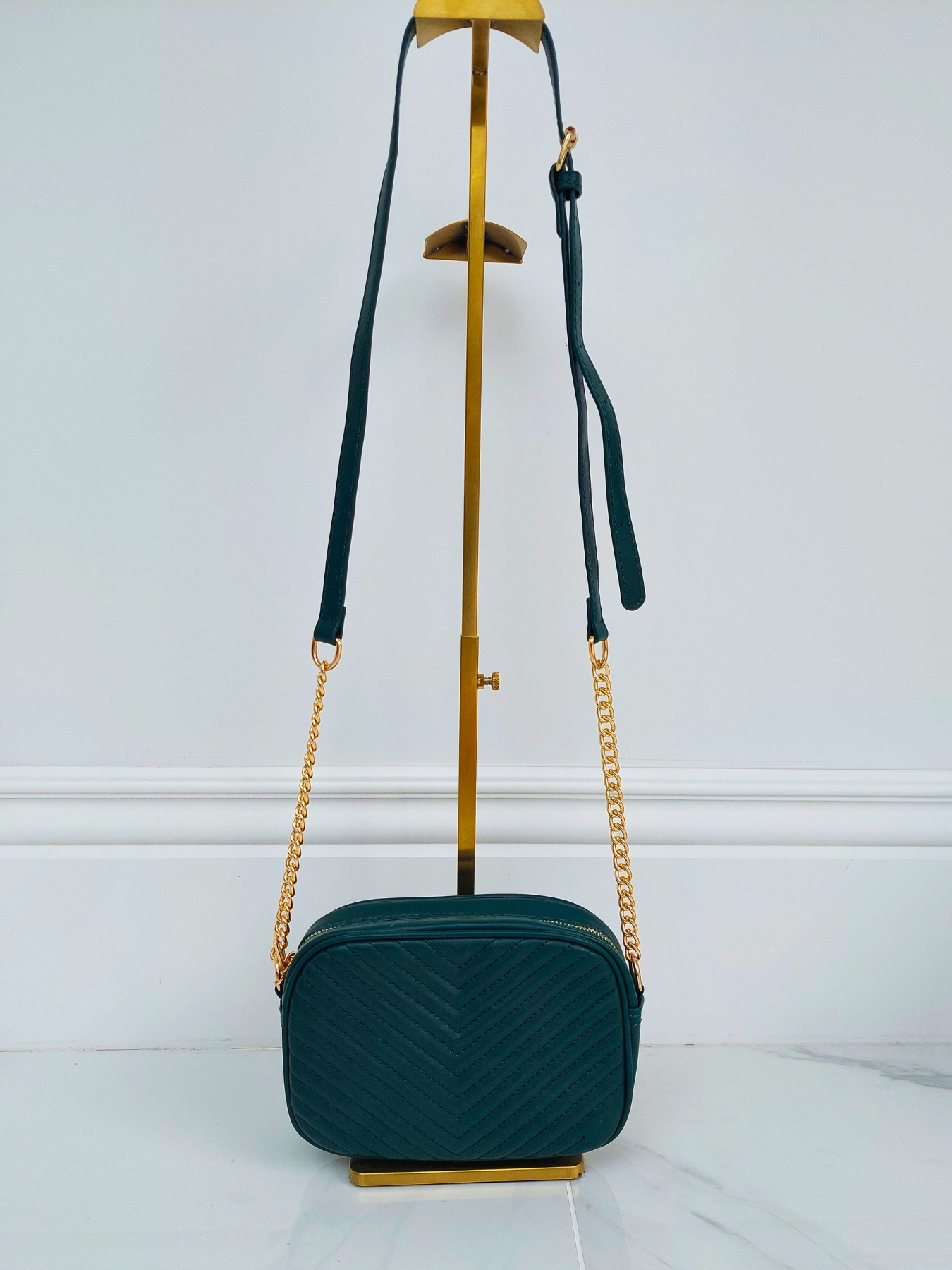 Chain Strap Crossbody Bag In Forest Green