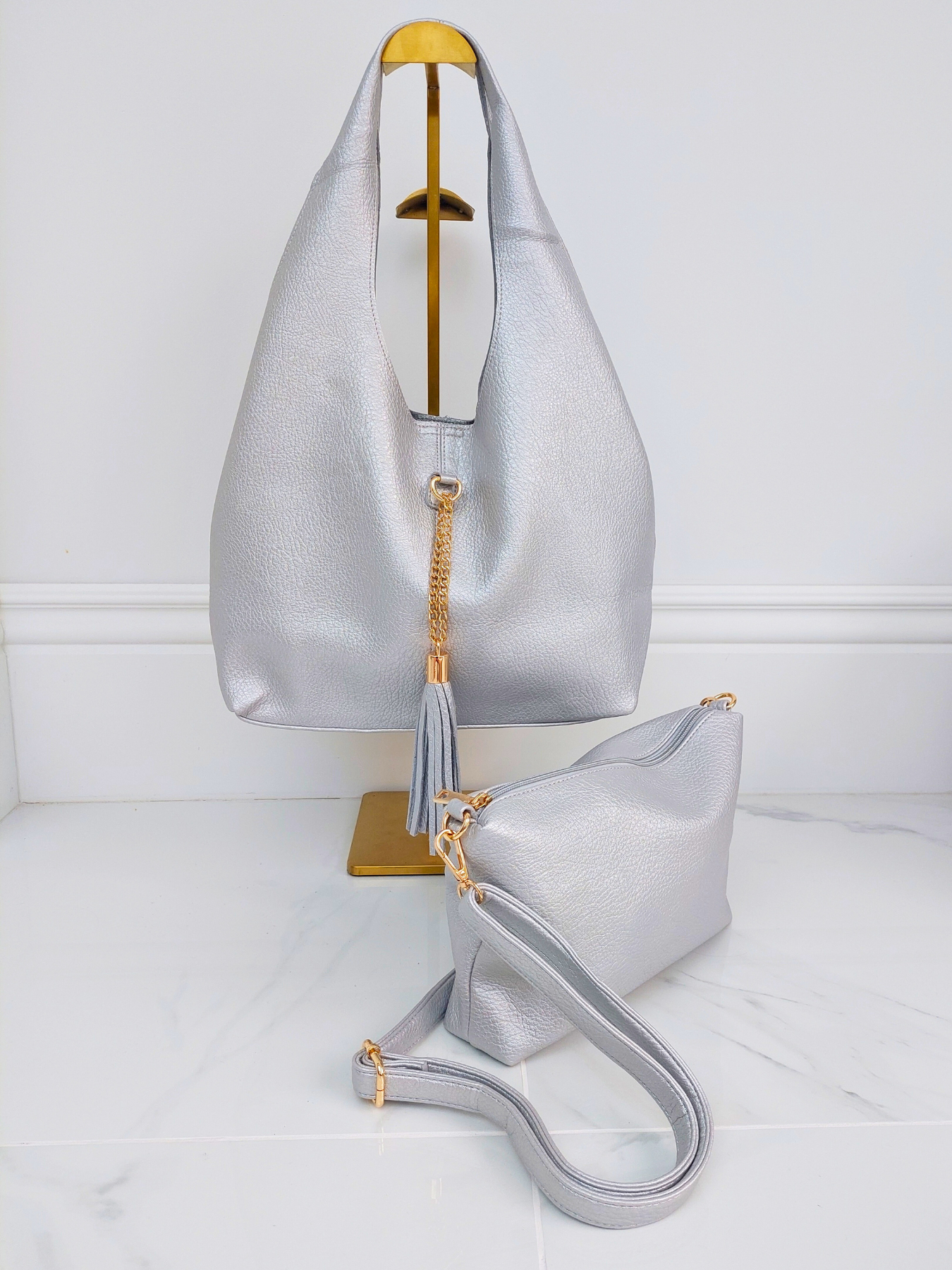 Leather Look Tote Bag Set In Silver