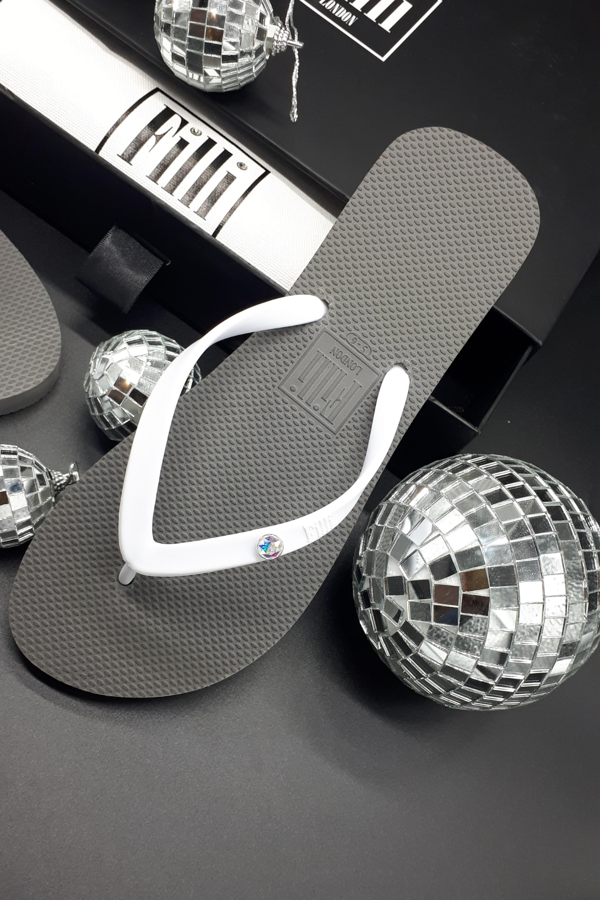 Aurora Luxury Crystal Flip Flops - White on Silver