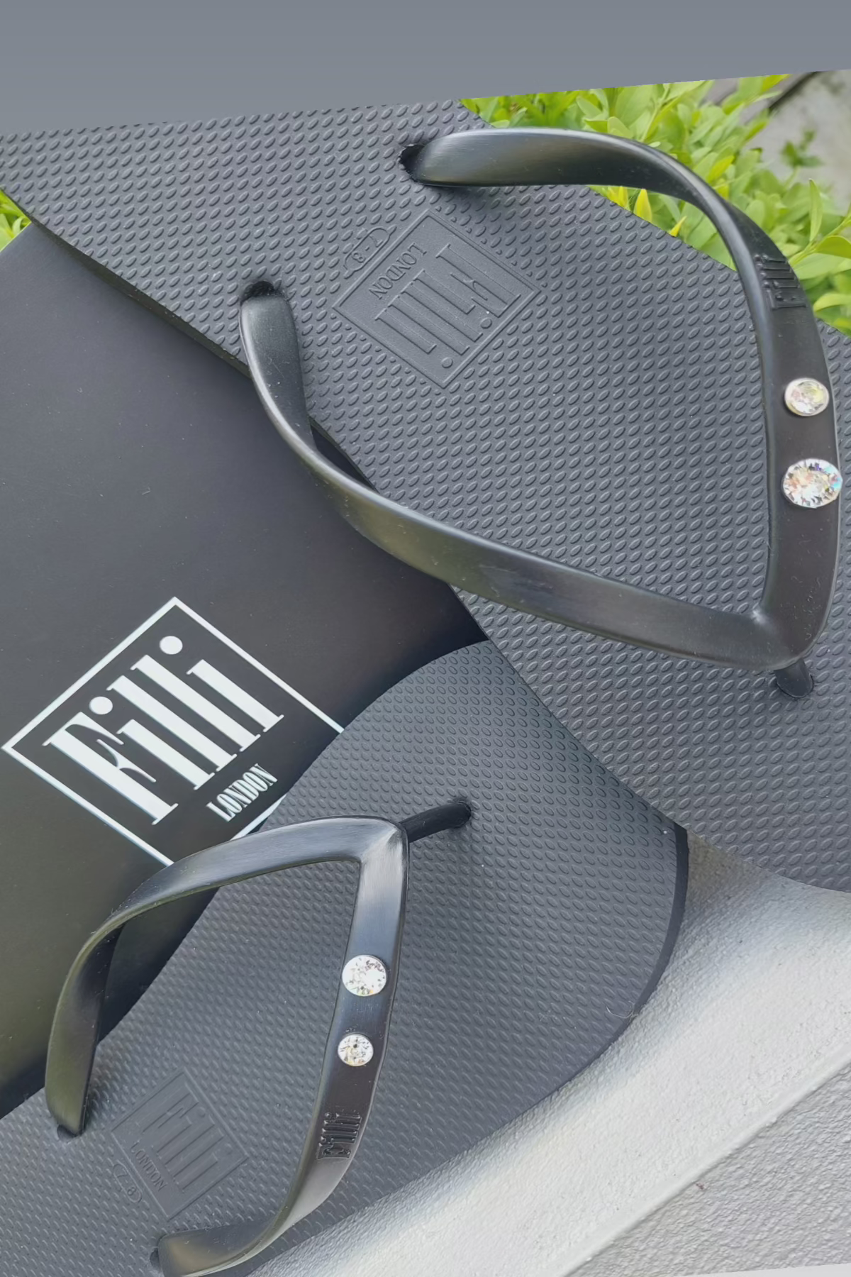 Crystal Diamond - Black Luxury Flip Flops - Filli London