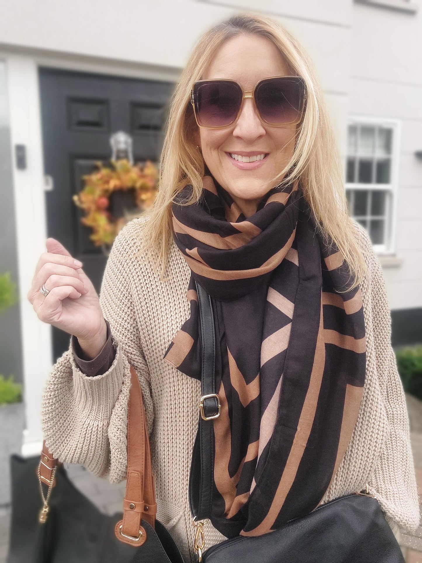 Geo Print Scarf In Black/Coffee