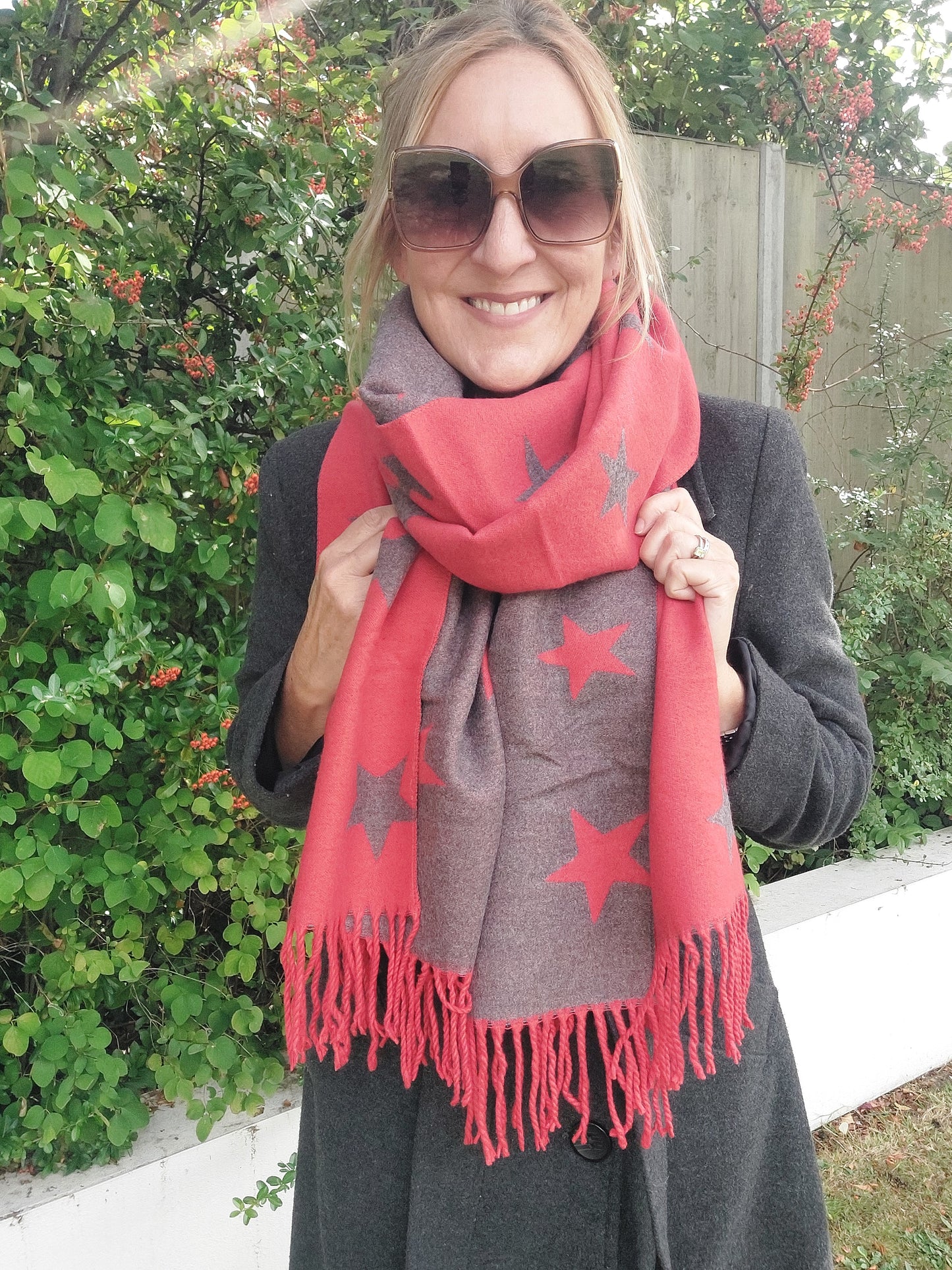 Star Pattern Reversible Winter Cashmere Wrap Tassel Scarf In Red
