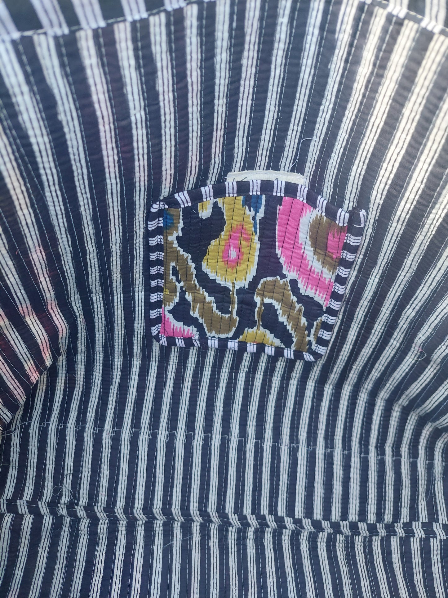 Reversible Quilted Cotton Ikat Print Tote Beach Bag In Navy Blue