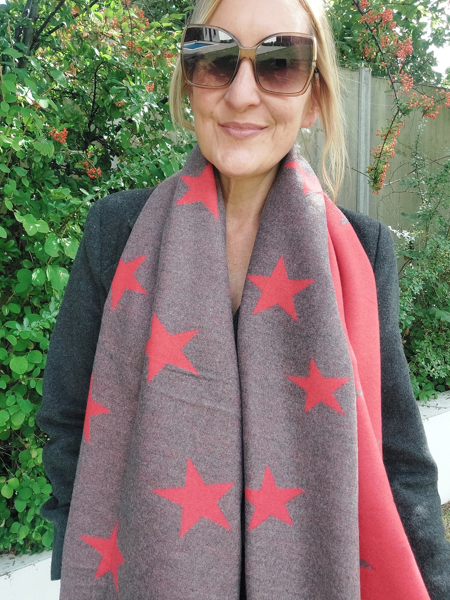 Star Pattern Reversible Winter Cashmere Wrap Tassel Scarf In Red