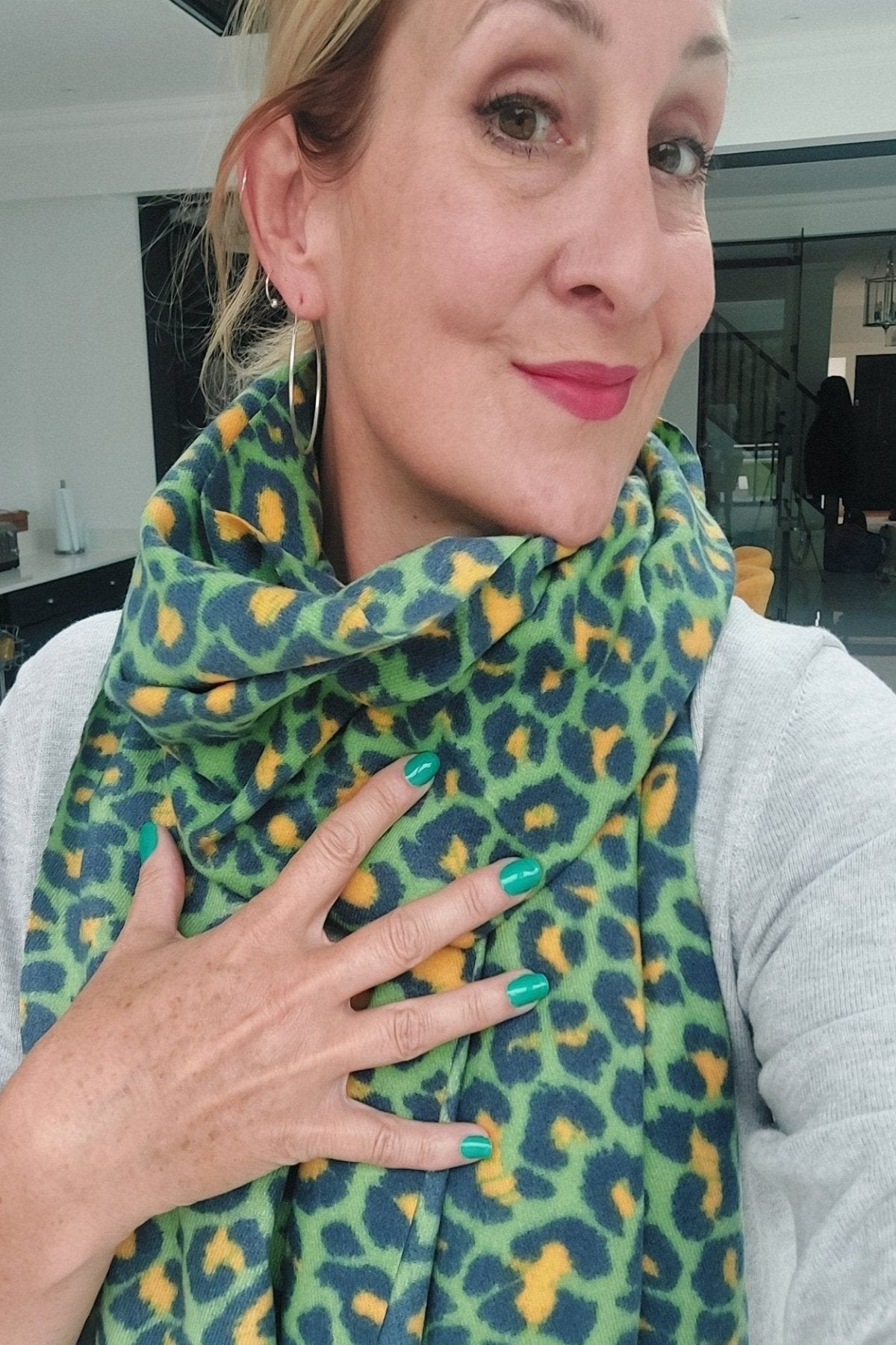 Wild Animal Leopard Print Warm Scarf In Green