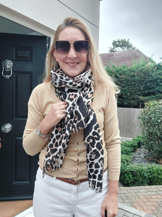 Leopard Print Scarf In Black/Beige