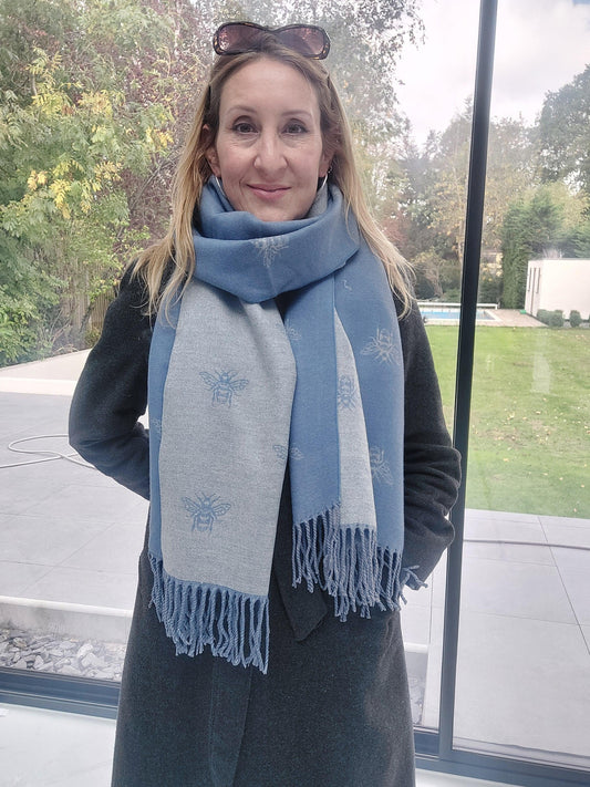 Reversible Bee Motif Cashmere Scarf In Cornflower Blue