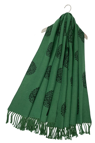 Tree Print Reversible Soft Blanket Scarf In Green