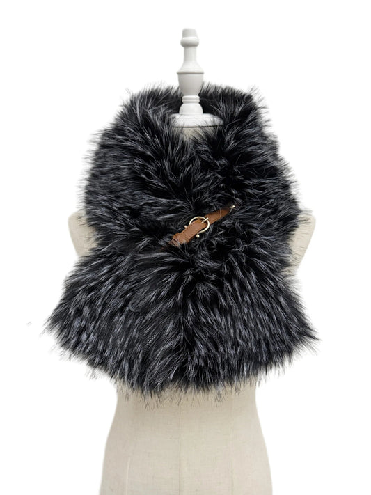 Faux Fur Buckle Scarf & Touchscreen Gloves Gift Set In Black