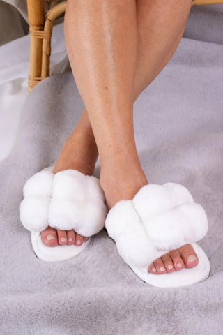 Oversized Pom Pom Slider Slippers In White
