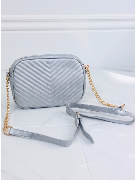 Chain Strap Crossbody Bag In Silver