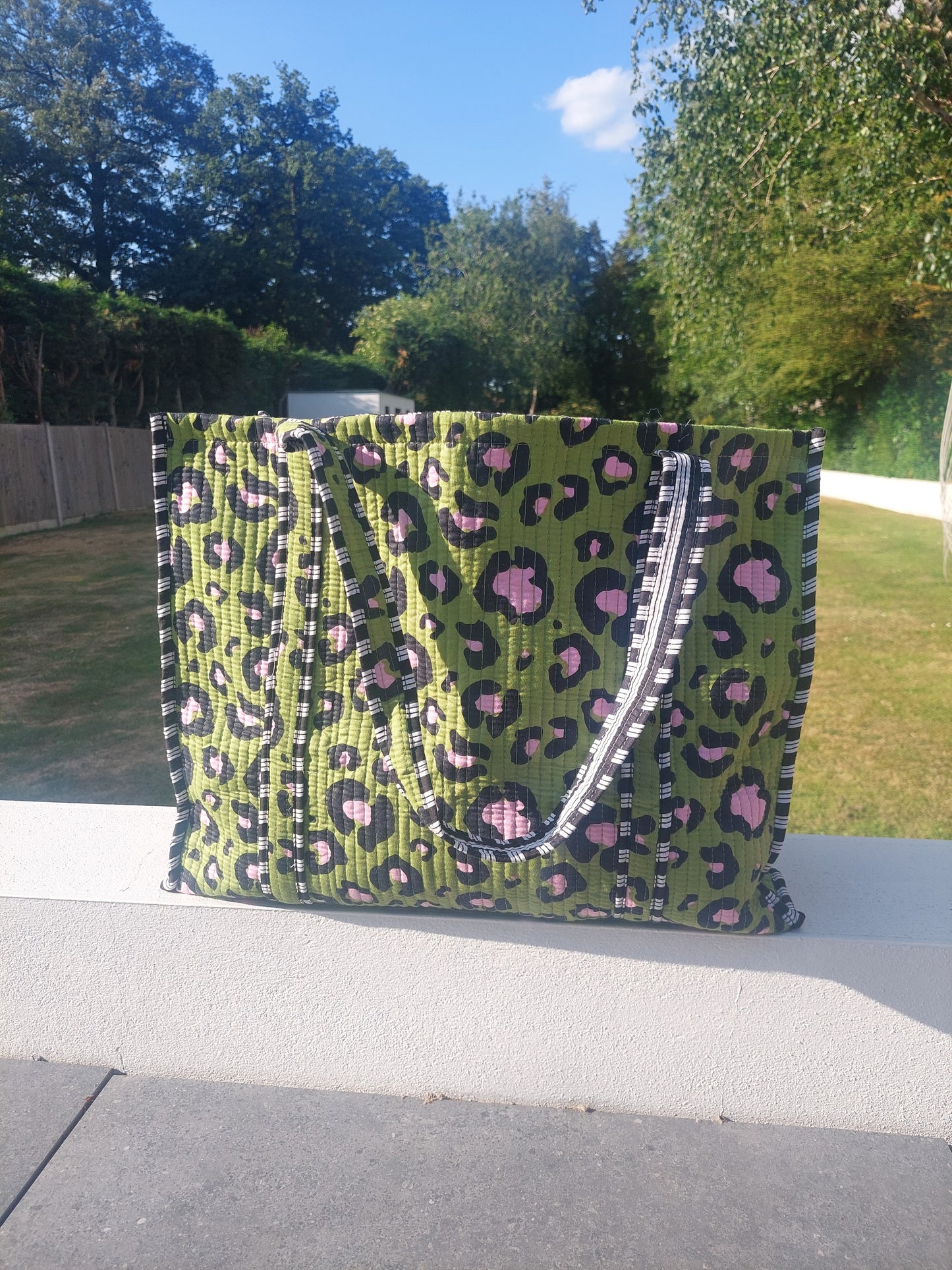 Reversible Quilted Cotton Leopard Print Tote Beach Bag In Green