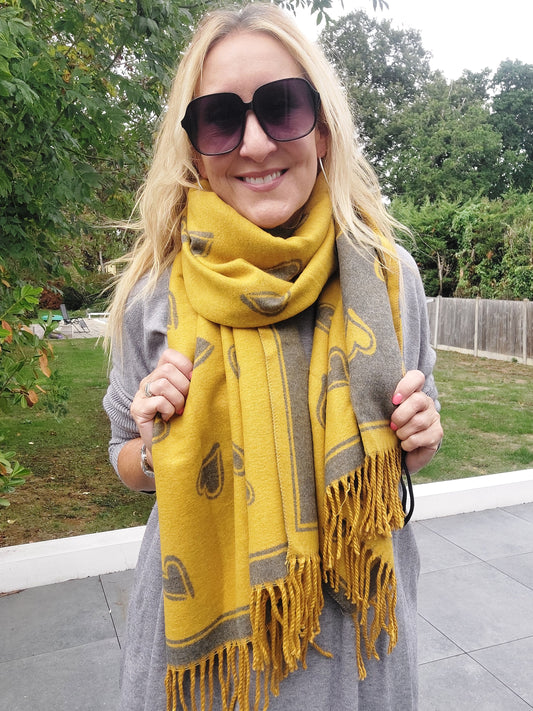 Reversible Heart Print Cashmere Blend Scarf In Mustard Yellow