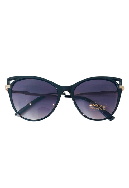 Charlotte Preppy Brow Line Sunglasses In Black - Filli London